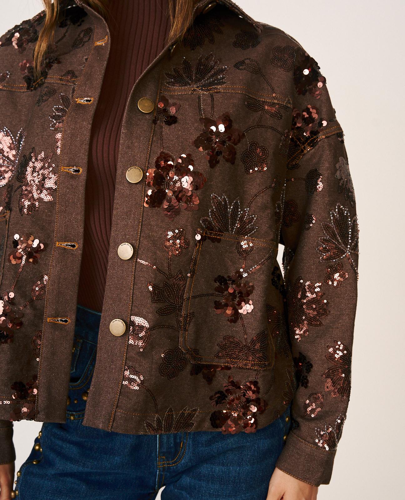 alma-en-pena-jeansjacke-aus-twill-mit-blumenstickerei-braun-perlen-und-paillette image 7