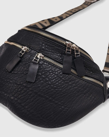 alembika-crossbody-sling-bag-schwarz-leder image 4