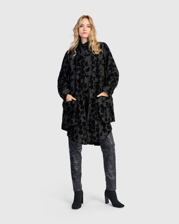 alembika-obsidian-smock-jacke-crescent image 4