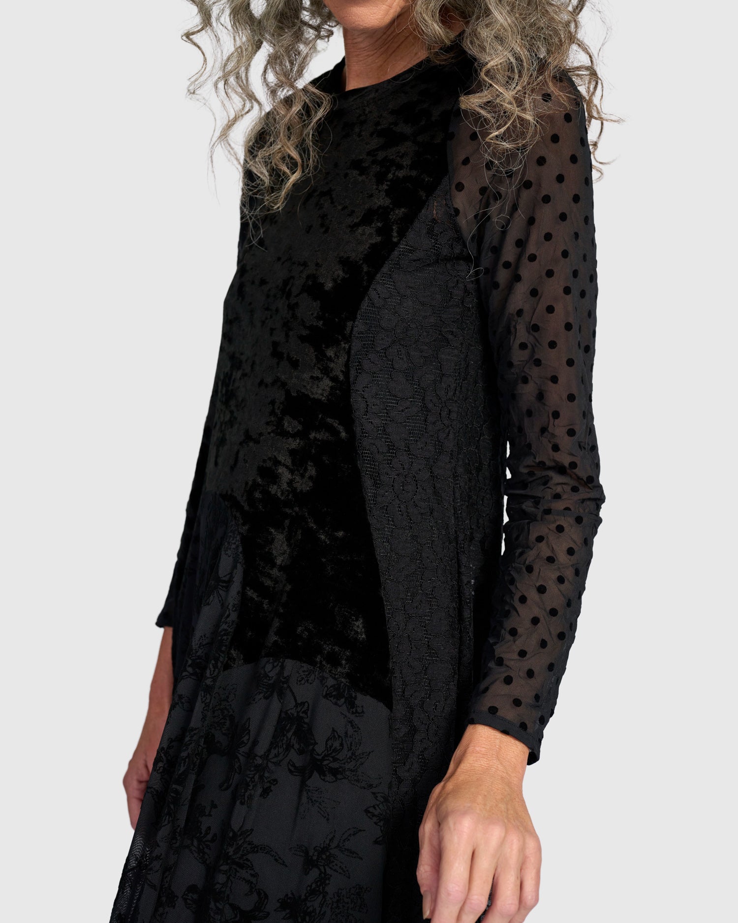 alembika-velvet-jolie-dress-black-cocktail-cocoon-kleid image 4