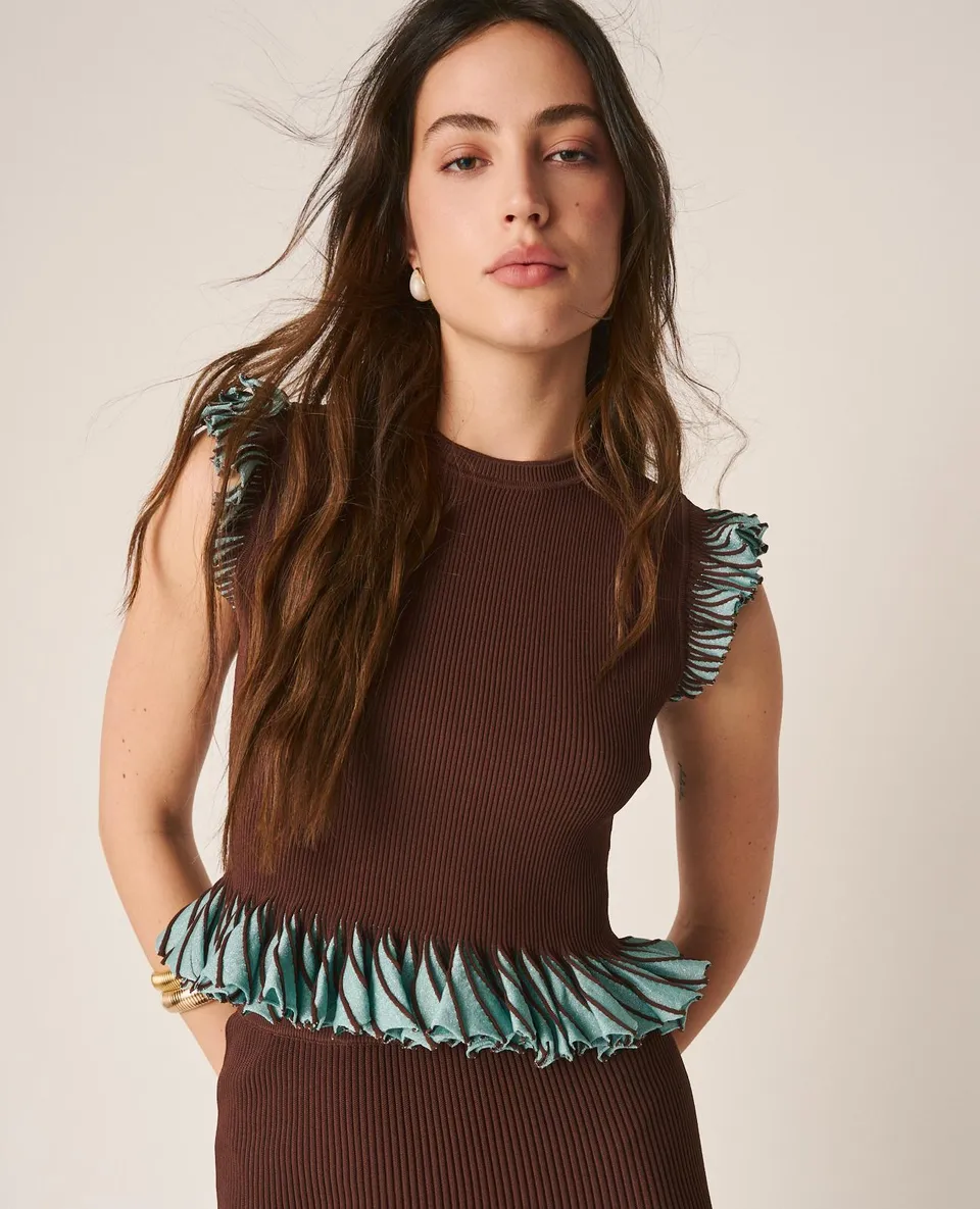 alma-en-pena-alfa-63172-top-smooth-stitch-rmellos-braun image 1