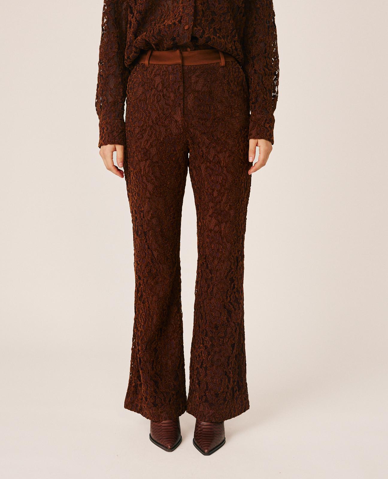 alma-en-pena-lace-flare-pants-damen-spitzenhose-braun-high-waist image 5