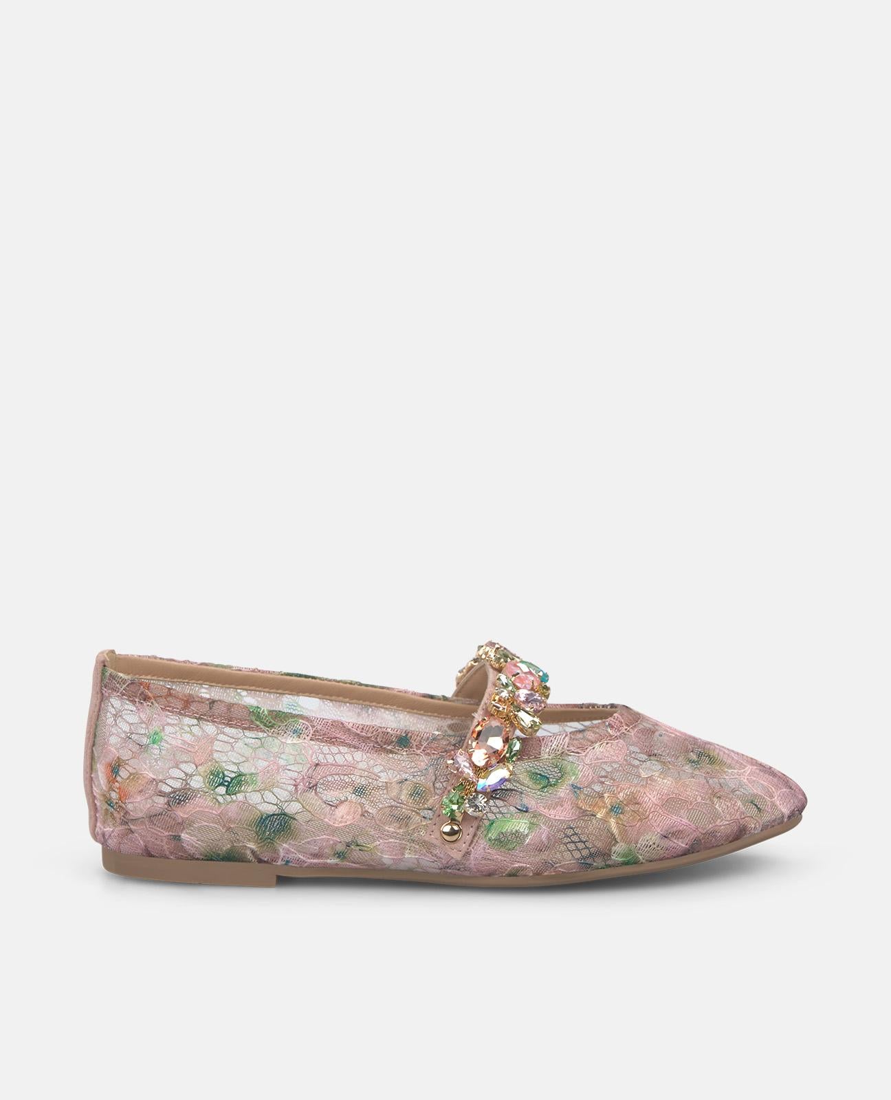 alma-en-pena-dancer-jewelry-detail-ballerinas-in-rosa-mit-schmuck-riemen image 2