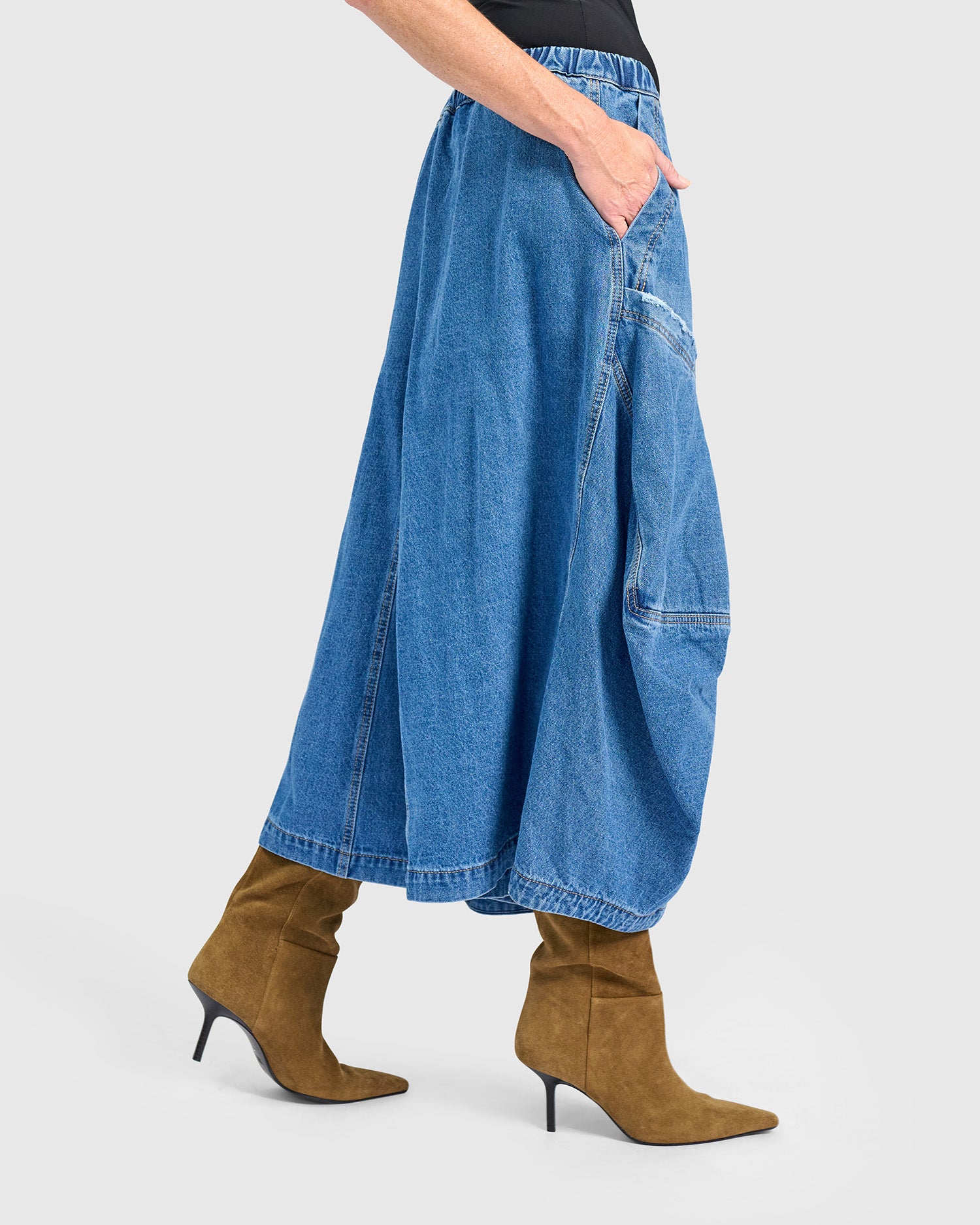 alembika-harem-pockets-pants-ap711d-denim image 5