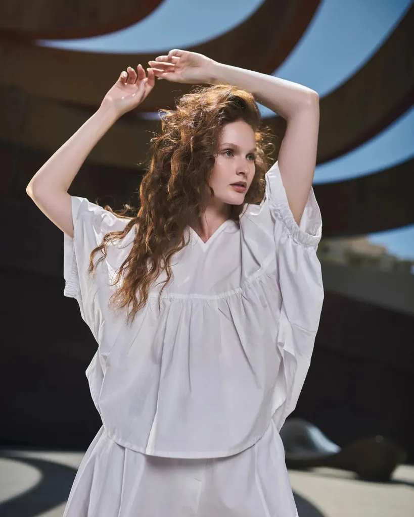 alembika-urban-sophisticate-butterfly-bluse-wei image 1