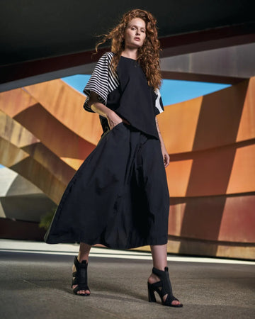 alembika-urban-chelsea-skirt-black-ballonrock image 2