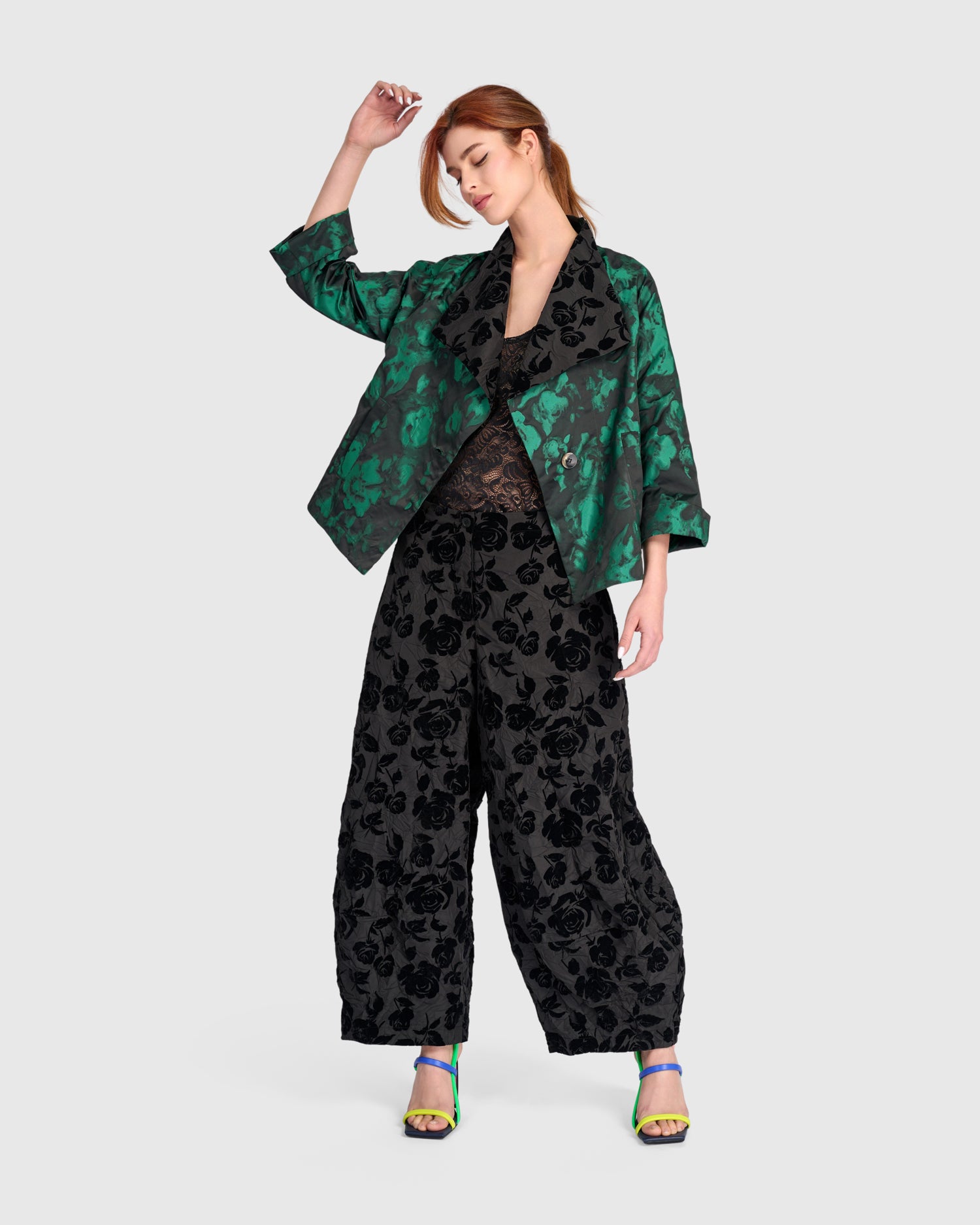 alembika-palatial-cocktail-jacke-emerald image 6