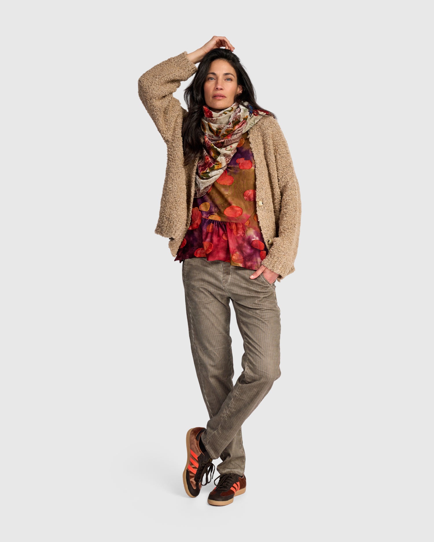 alembika-pinstripe-iconic-stretch-jeans-light-khaki image 6