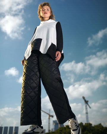 alembika-urban-interstellar-relaxed-pants-up437b-hose-in-black image 6