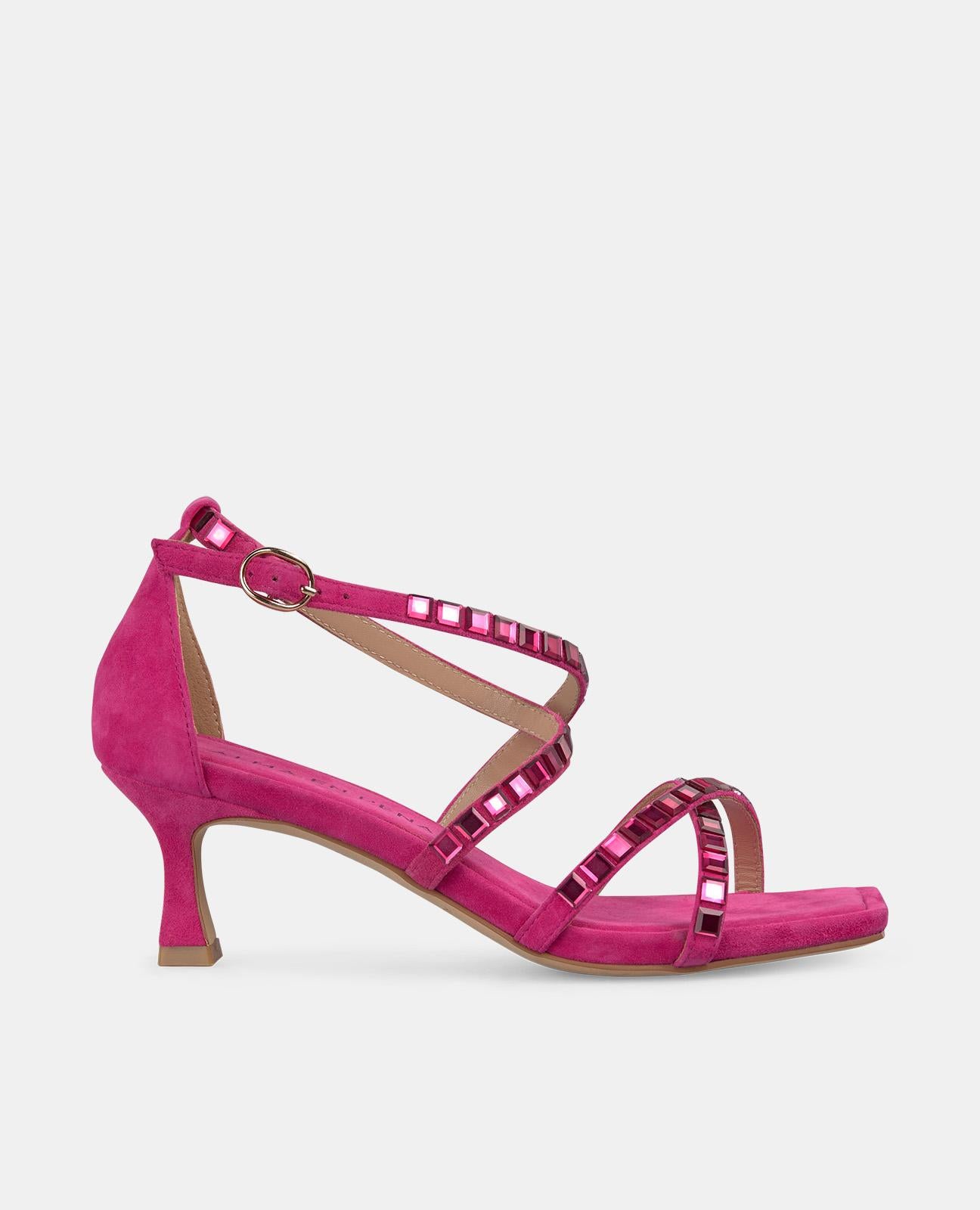 alma-en-pena-sandal-with-jewel-straps-riemchensandale-fucsia image 1