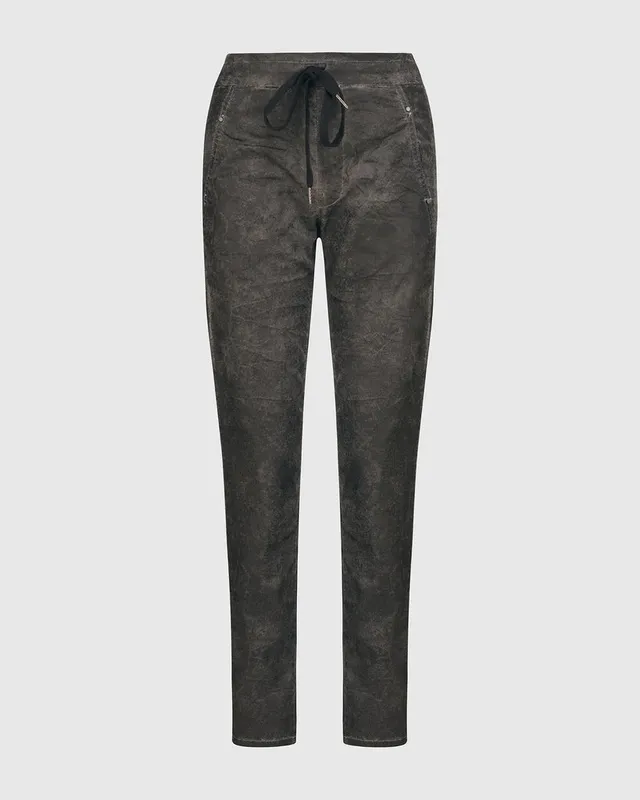 alembika-urban-iconic-stretch-jeans-desires-charcoal-stretch-jeans image 1
