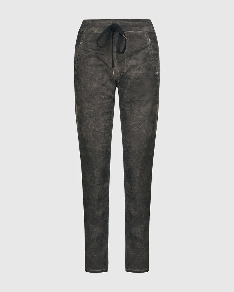 alembika-urban-iconic-stretch-jeans-desires-charcoal-stretch-jeans image 1