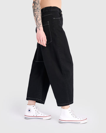 alembika-go-to-barrel-pants-black image 5