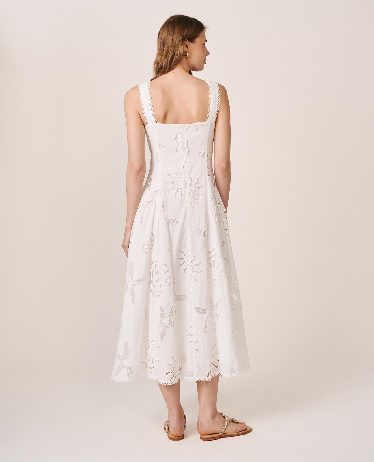 alma-en-pena-midi-straps-midikleid-mit-v-ausschnitt image 7