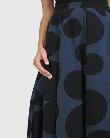 alembika-urban-astrid-balloon-skirt-navy-midi-rock image 3