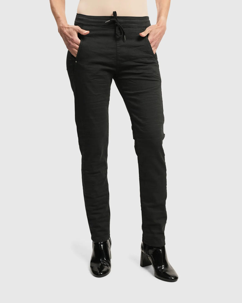 alembika-iconic-stretch-jeans-desires-schwarz image 1