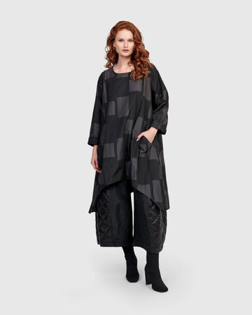 alembika-urban-tekna-oversized-tunic-top-squares-tunika image 3