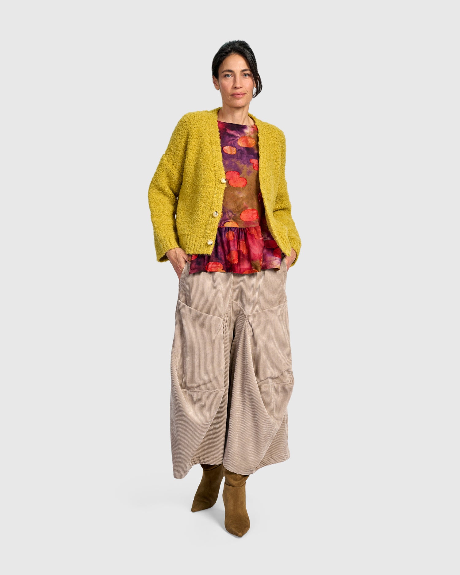 alembika-cord-harem-pockets-pants-sand image 7