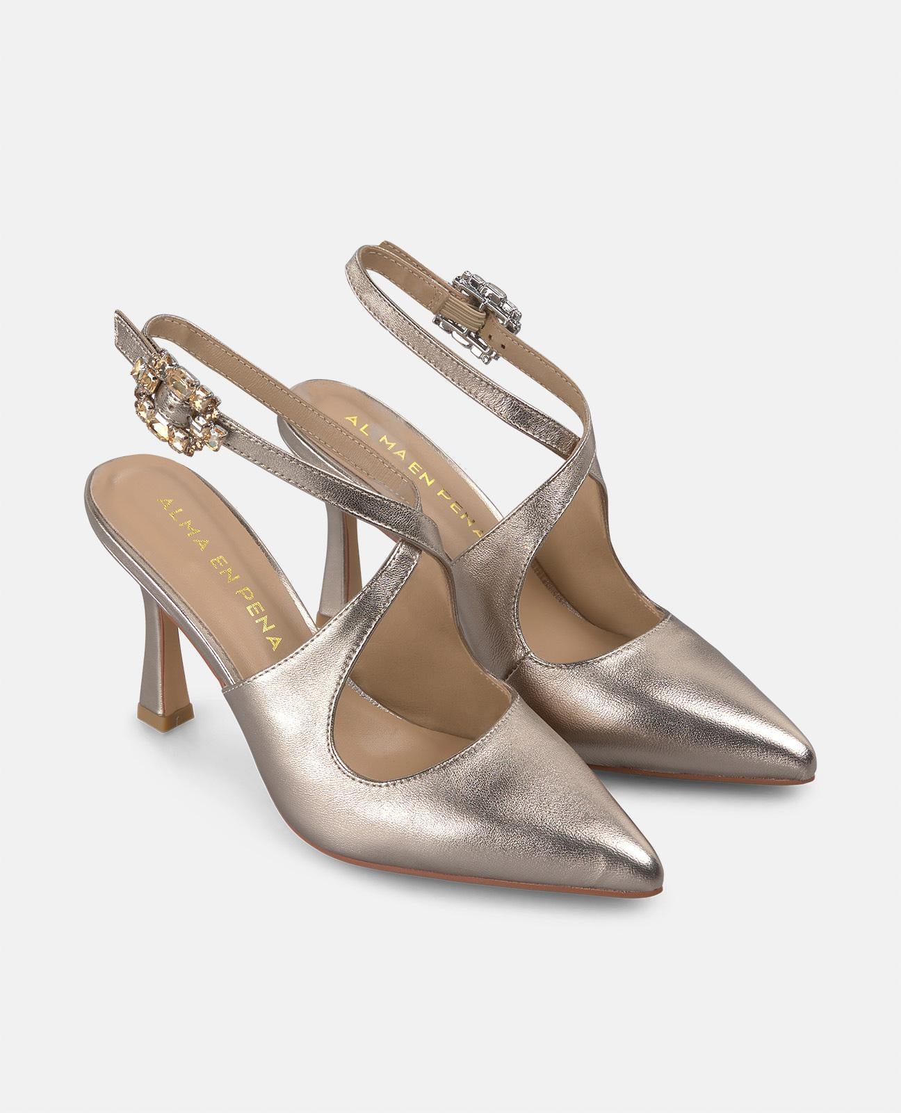 alma-en-pena-pumps-bronze-stiletto-9-cm-flechtriemen-strass-schnalle image 3