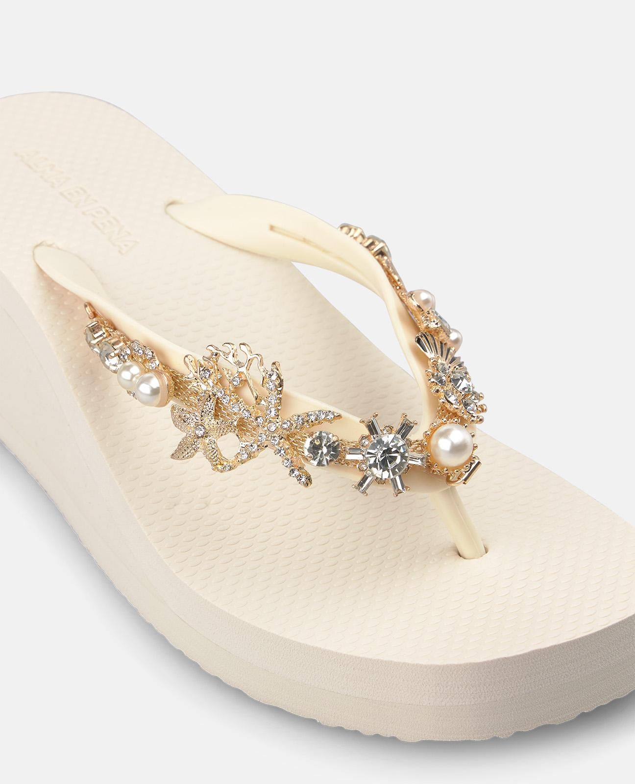 alma-en-pena-beach-sandal-plateau-zehentrenner-wei-mit-strass-5-5-cm image 4