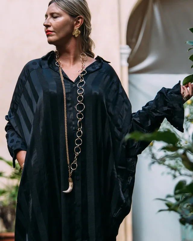alembika-georgina-shirtdress-black image 1