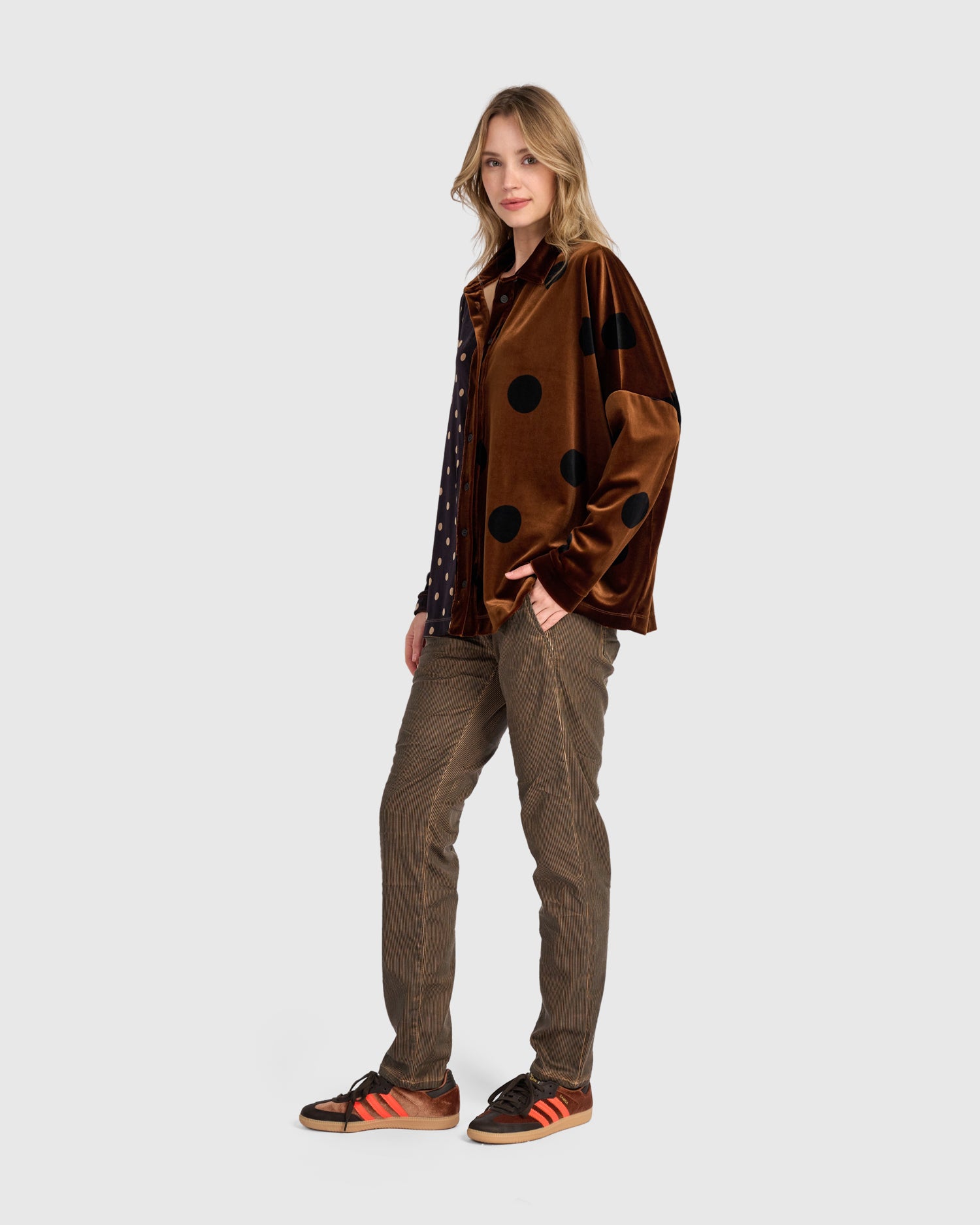 alembika-nellie-velvet-shirt-bluse-amber-dot-mix image 3