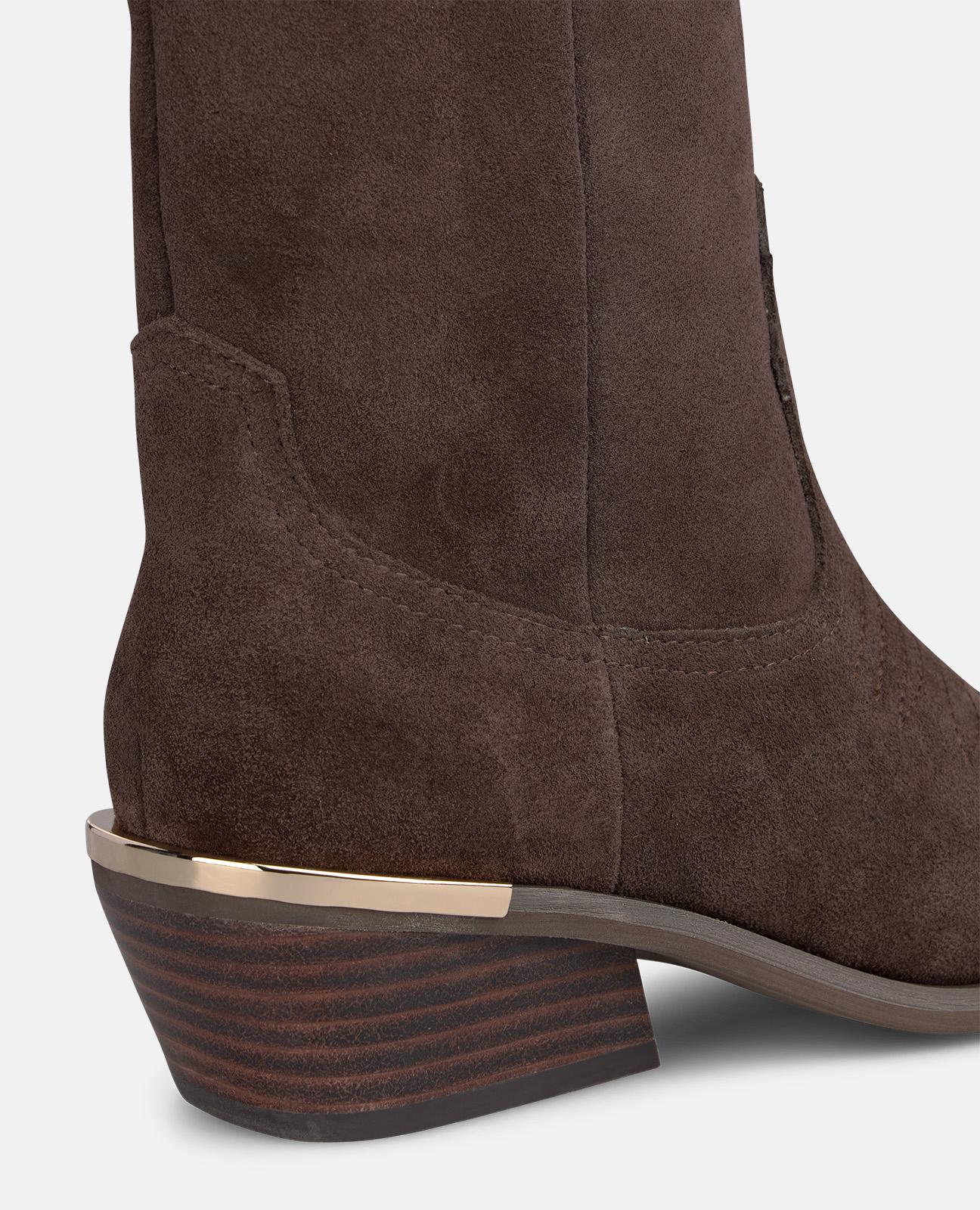 alma-en-pena-stiefelette-braun-velours-rei-verschluss-4-5-cm image 4