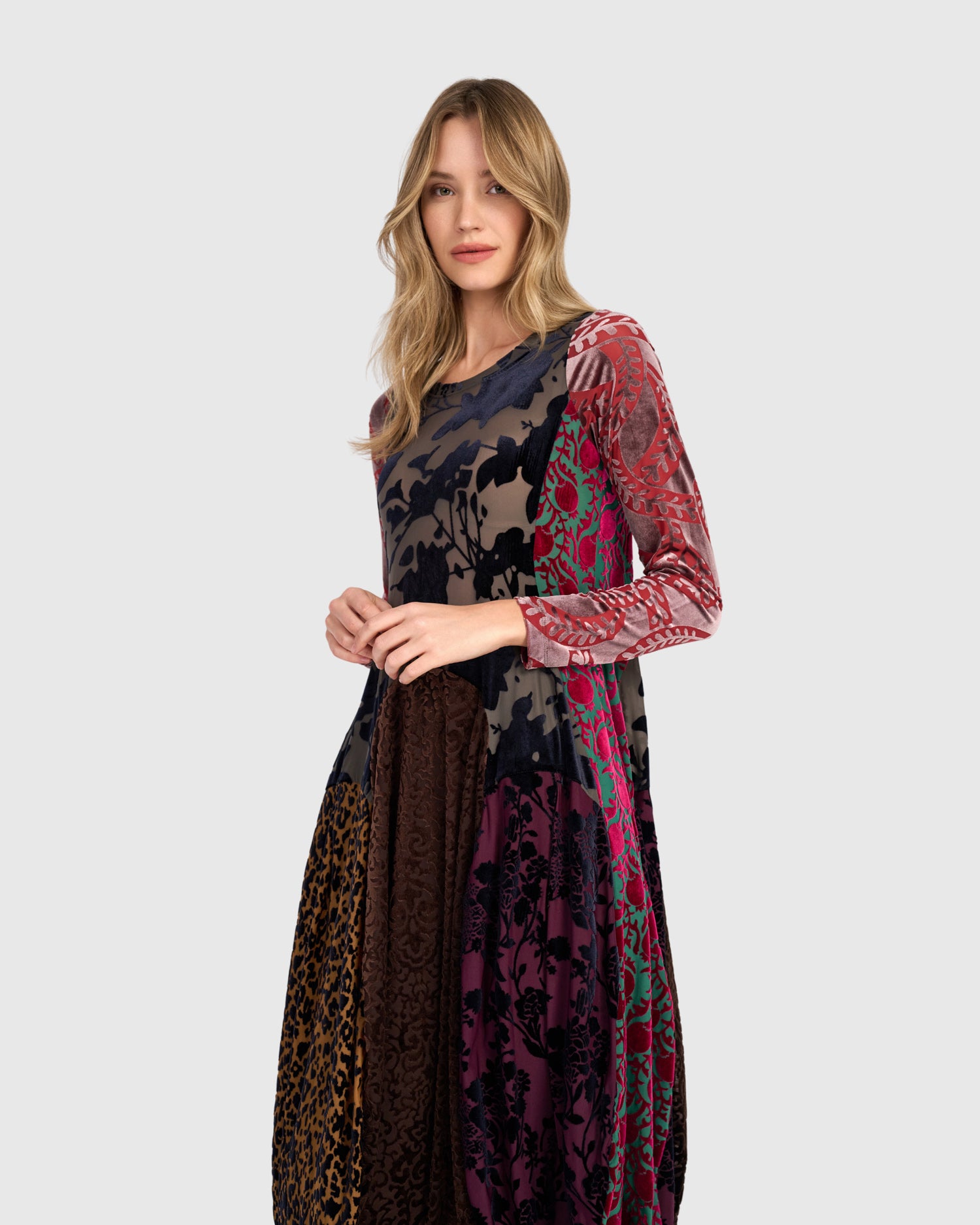 alembika-heirloom-crew-cocoon-kleid-jewel-multi image 4