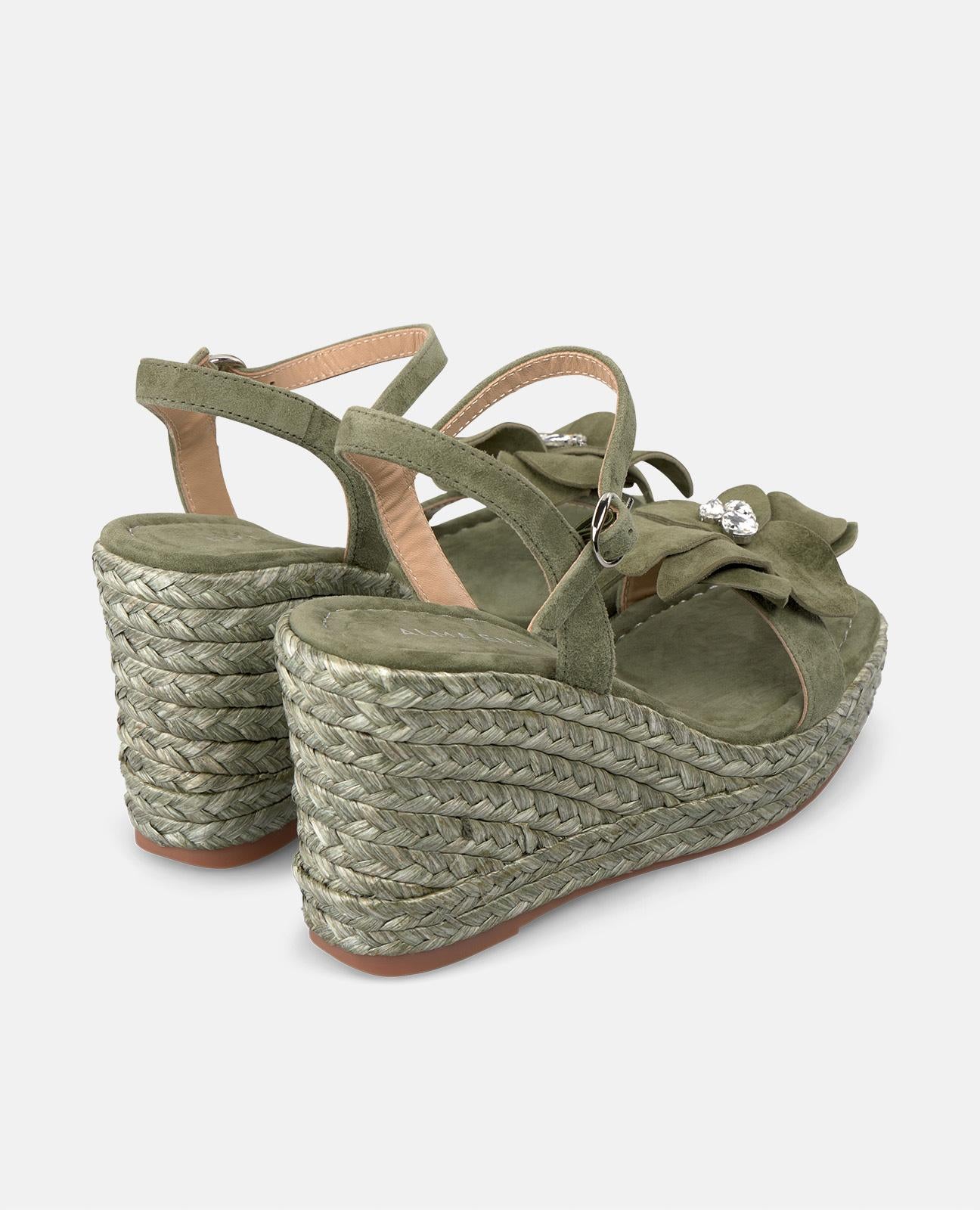 alma-en-pena-flower-wedge-sandal-gr-n-9-8-cm image 3