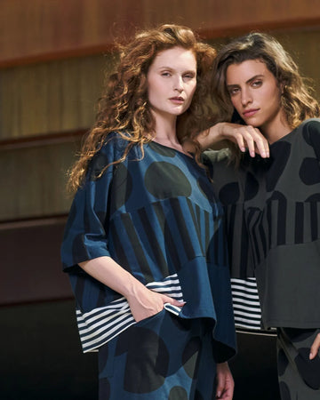 alembika-urban-amazon-boxy-tee-damen-navy-jersey image 2