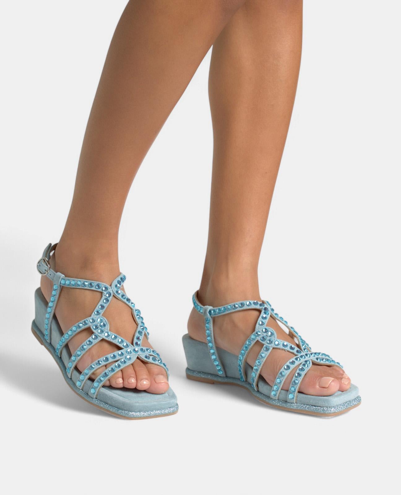alma-en-pena-mittlere-keilsandalen-blau-mit-strass-5-cm image 4