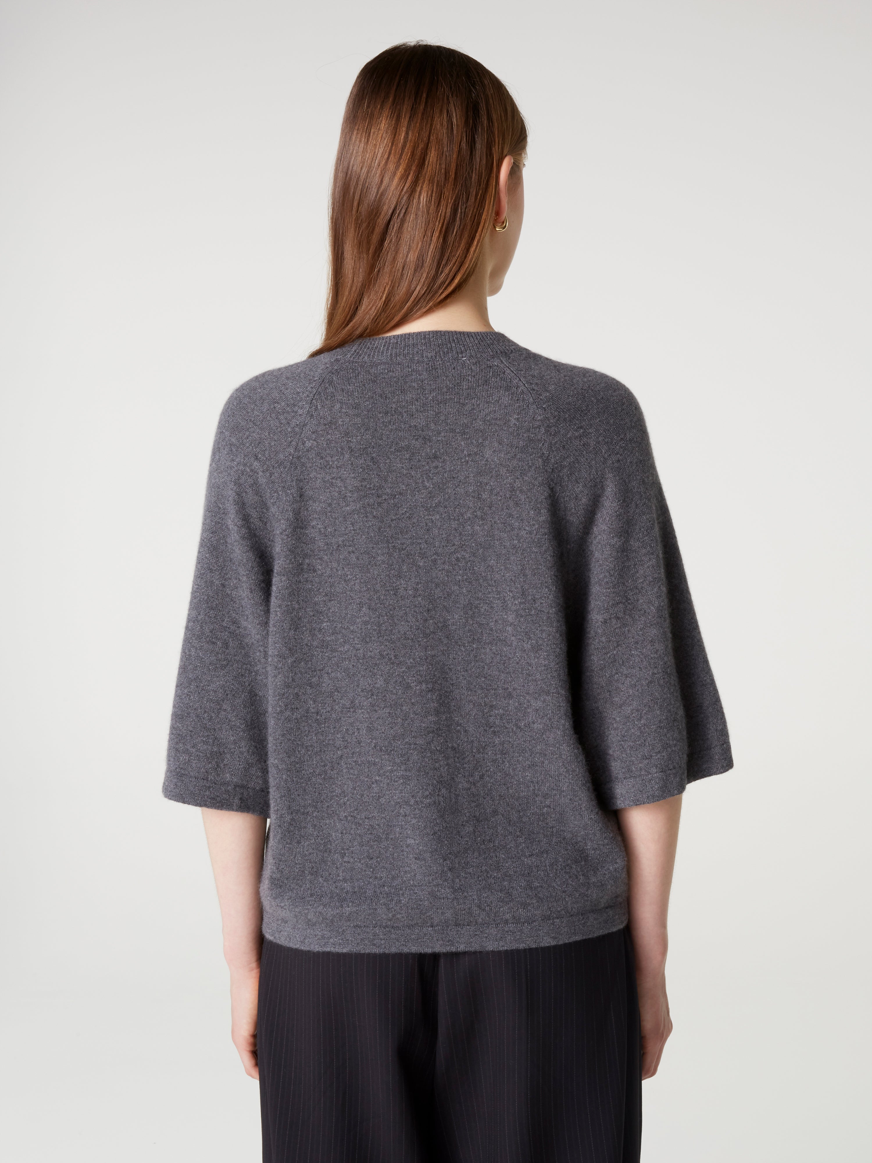 absolut-leana-kaschmir-pullover-damen-rundhals-oversize-dunkelgrau image 5