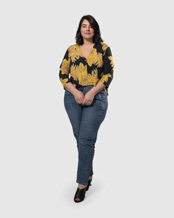 alembika-kona-crop-cardigan-gold-jacke image 7