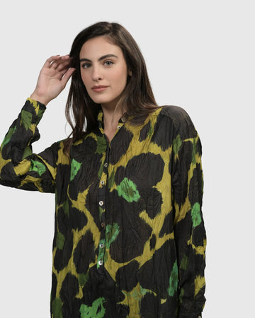 alembika-olive-martini-shirt-dress-emerald-crinkle-satin-hemdkleid image 6