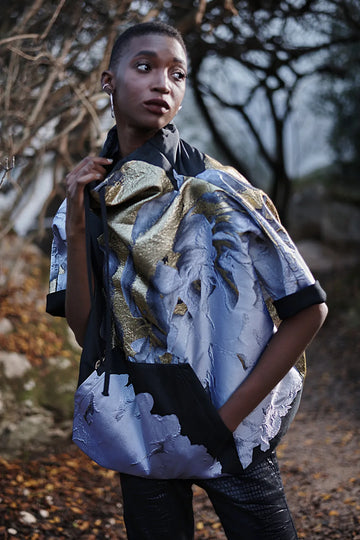 alembika-peony-anorak-top-gold-blusen-layer image 2