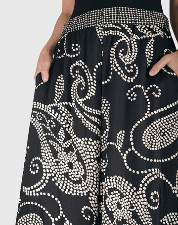 alembika-paisley-palazzo-hose-schwarz-elfenbein-wide-leg image 5