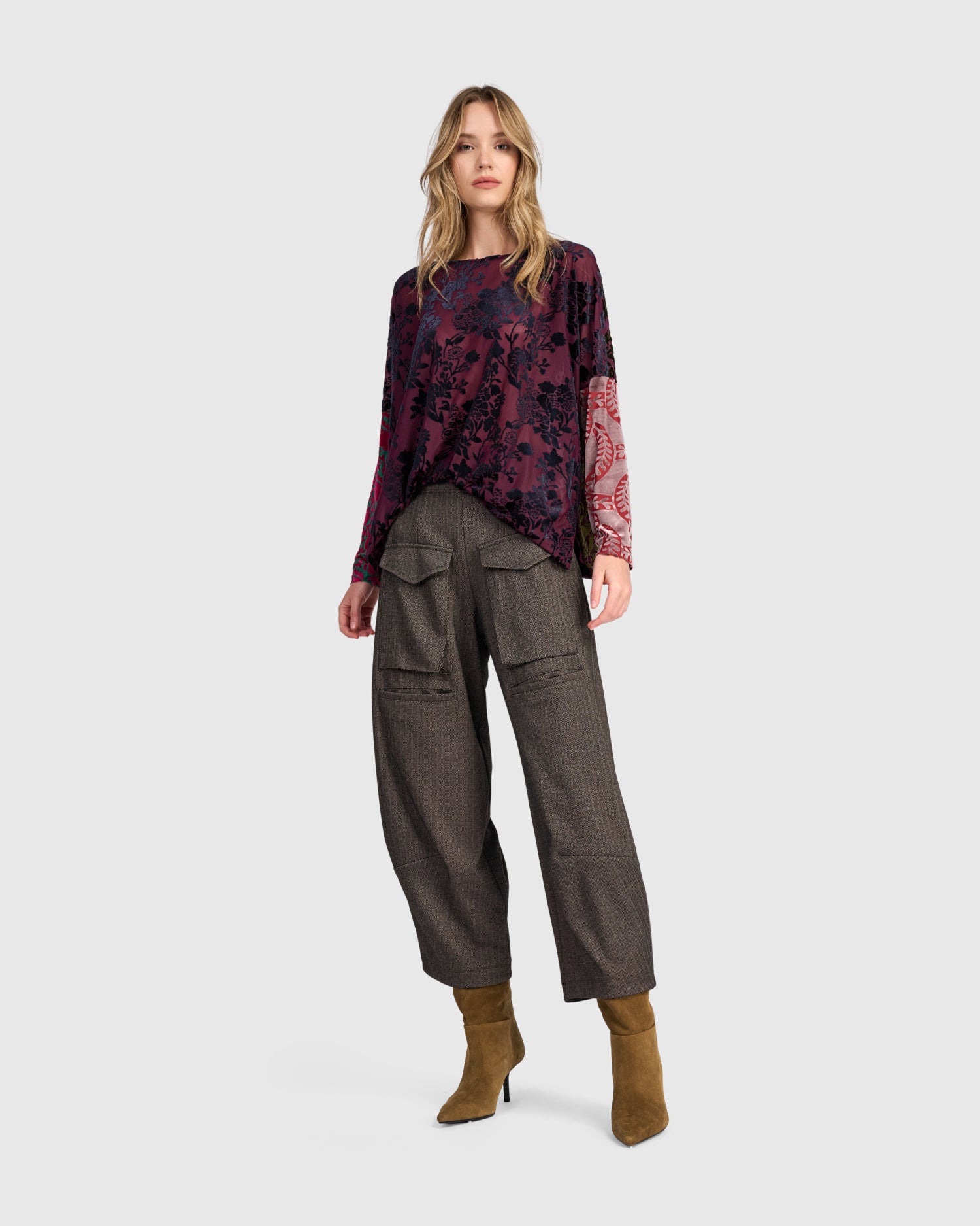 alembika-aurelia-boxy-top-wine-multi image 2