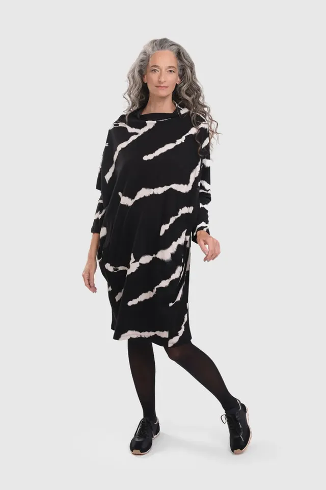 alembika-urban-marble-cocoon-kleid image 1