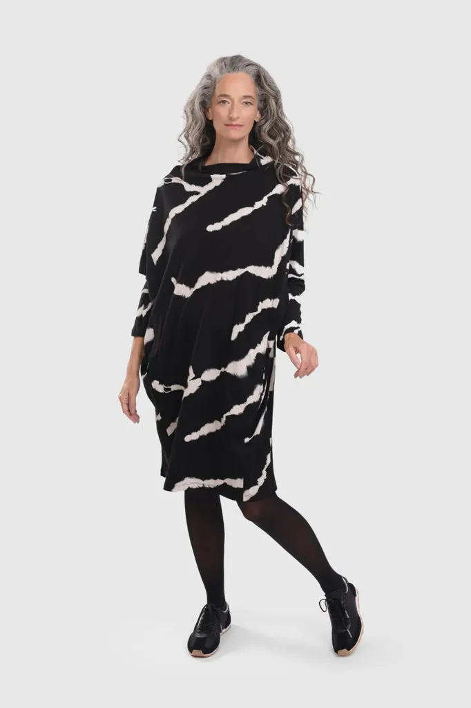 alembika-urban-marble-cocoon-kleid image 1