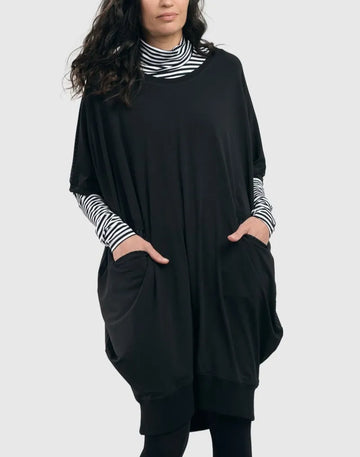 alembika-tekbika-oversized-bliss-kleid-pinstripe image 5