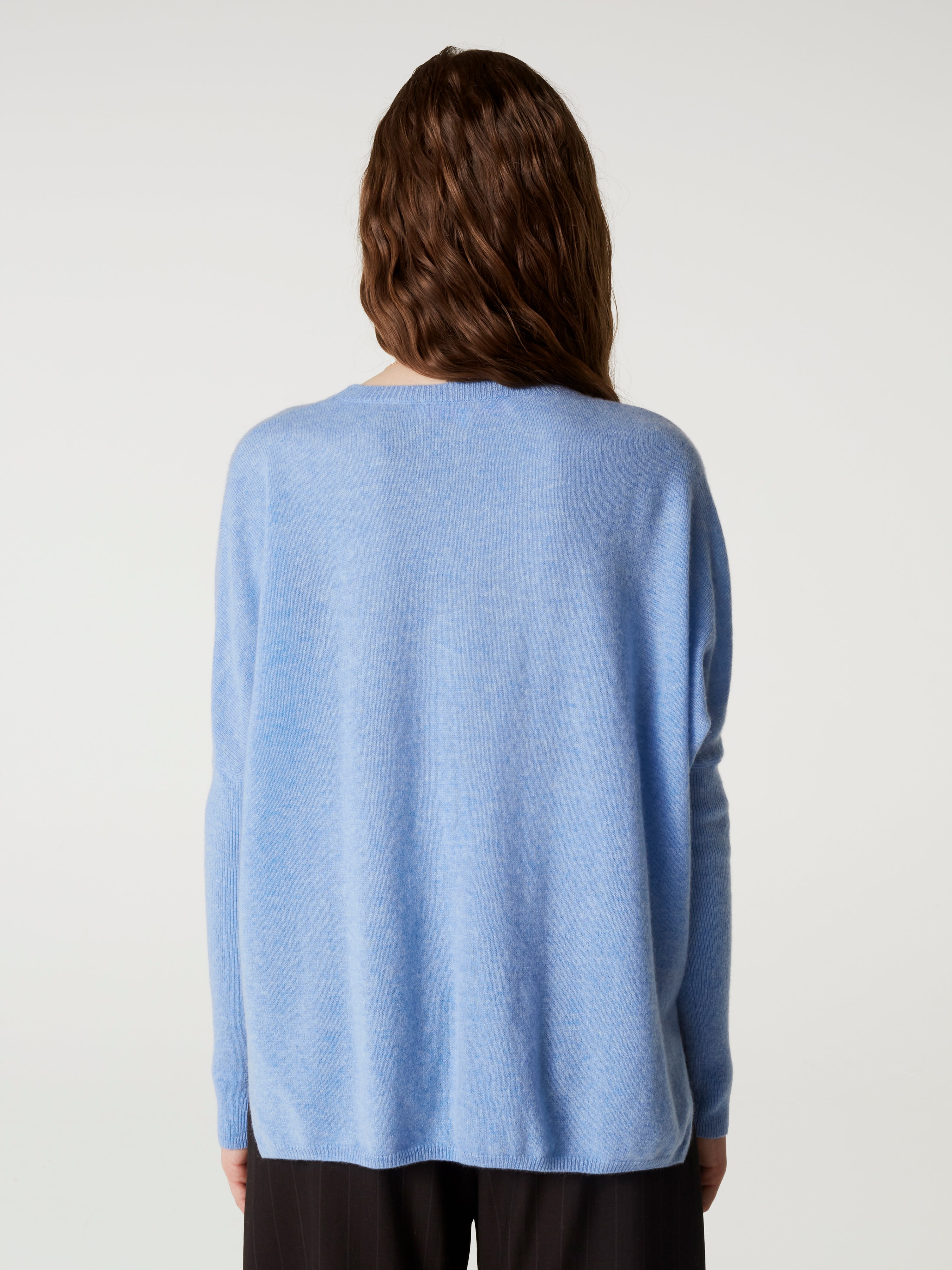 absolut-astrid-pullover-poncho-100-kaschmir-rundhals-langarm-blau-chambray-blue image 4