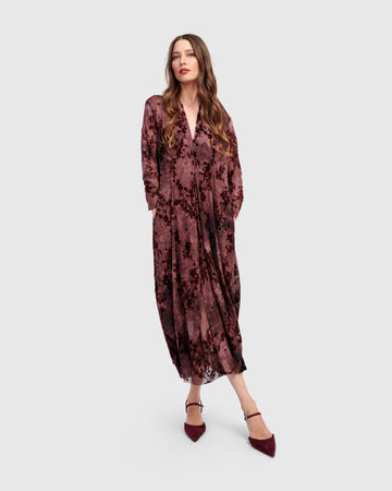 alembika-barbra-cocoon-dress-wine-mesh-spitzenkleid image 5