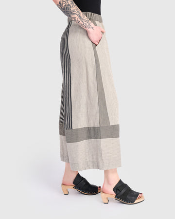alembika-urban-marisol-wide-leg-hose-sand-stripes image 4