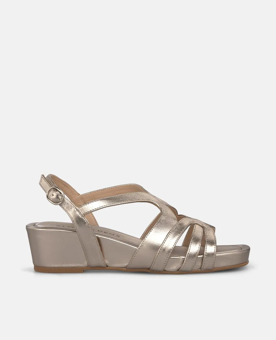 alma-en-pena-basic-keilsandalette-bronze-metallic-4-5-cm image 1