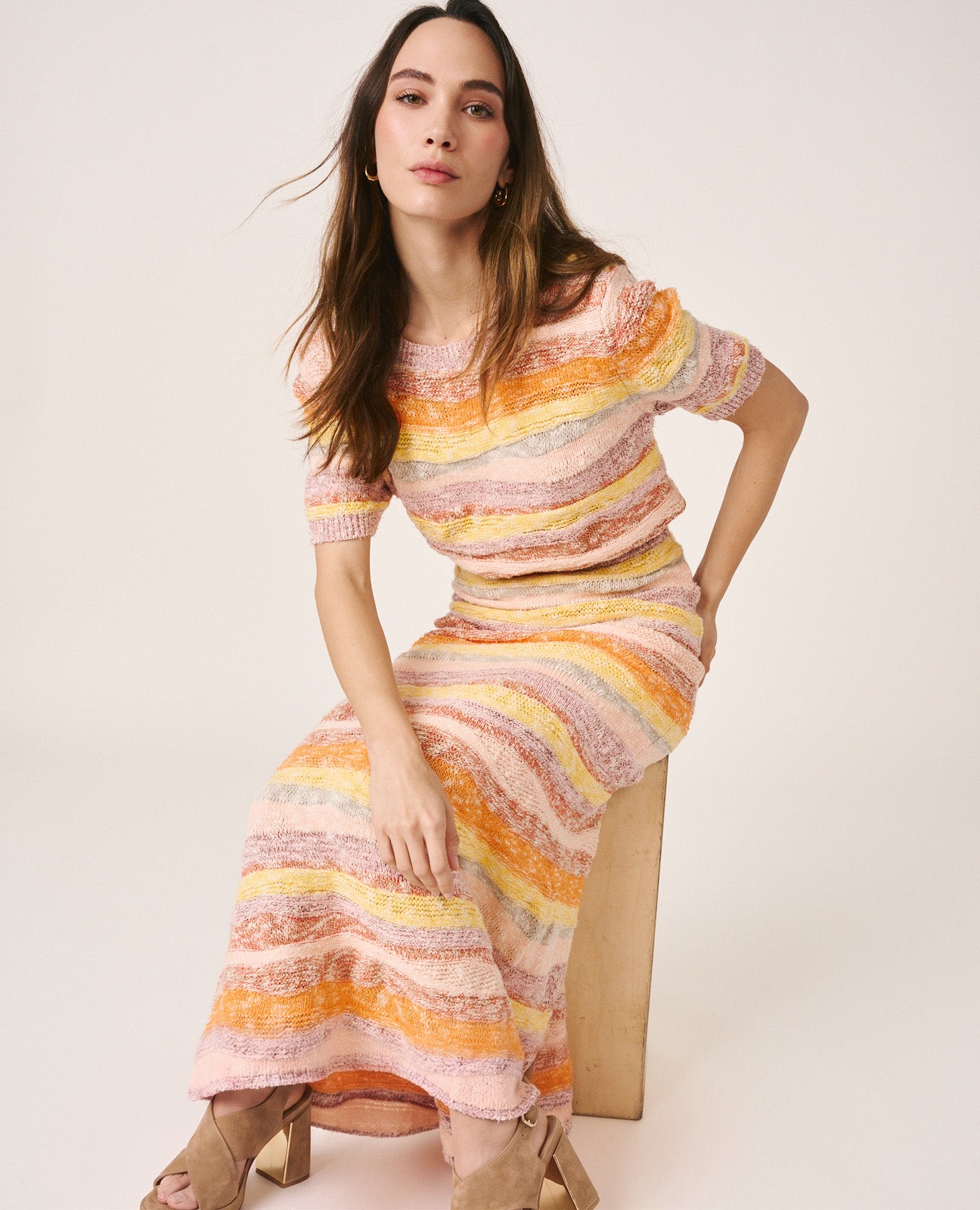 alma-en-pena-midi-knit-skirt-strickrock-midi-orange image 2