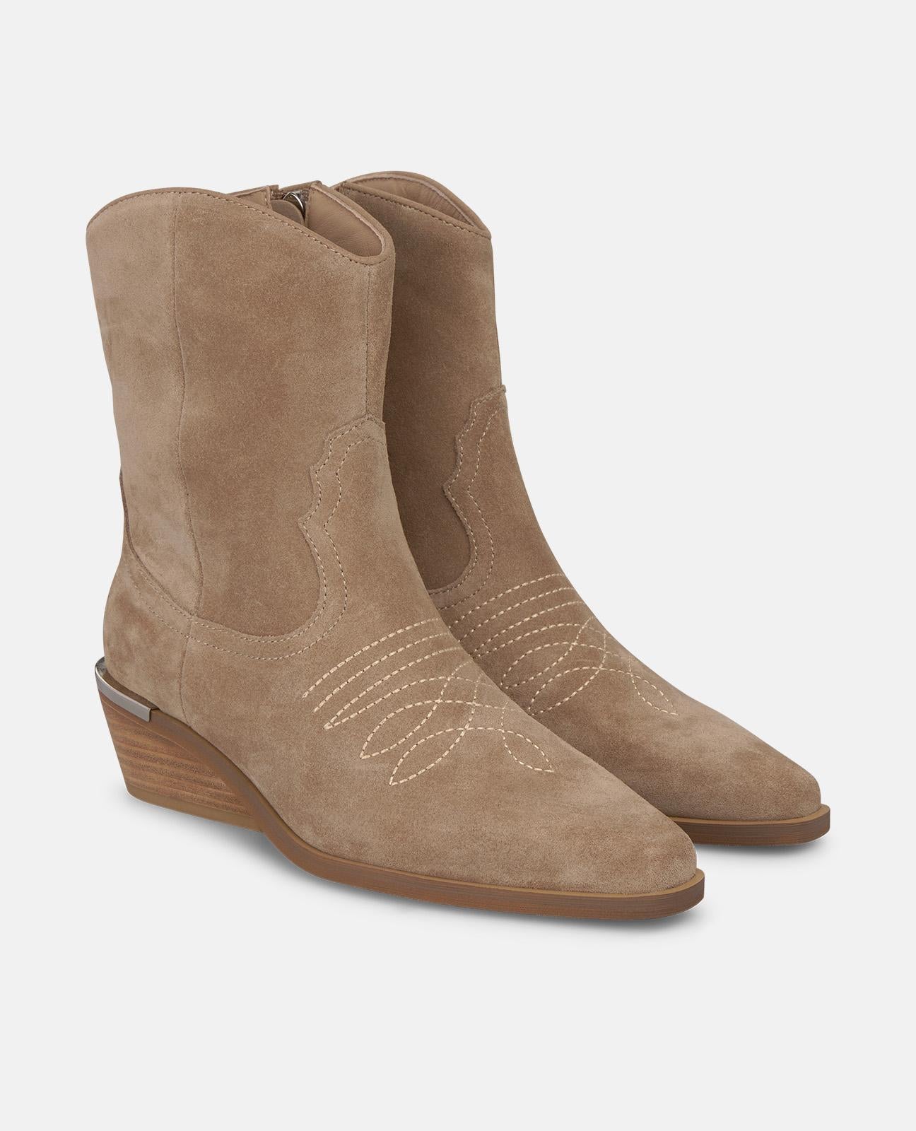 alma-en-pena-alfa-64220-stiefeletten-mit-absatz-wildleder-vis-n image 2