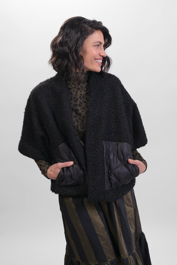alembika-ether-boucl-kimono-black-jacke image 1