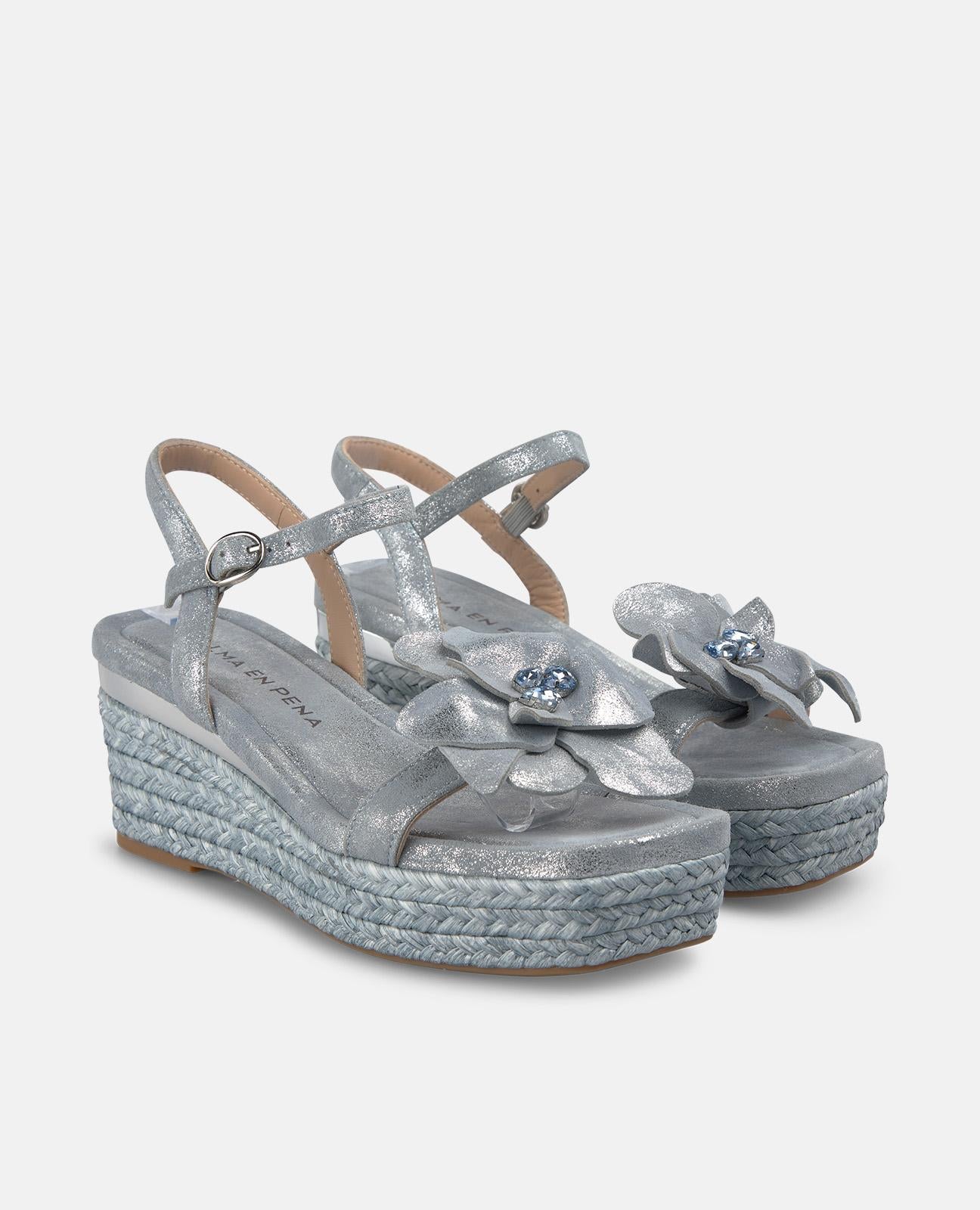 alma-en-pena-alfa-62618-esparto-keilsandalette-blau-blume-7-5-cm image 2