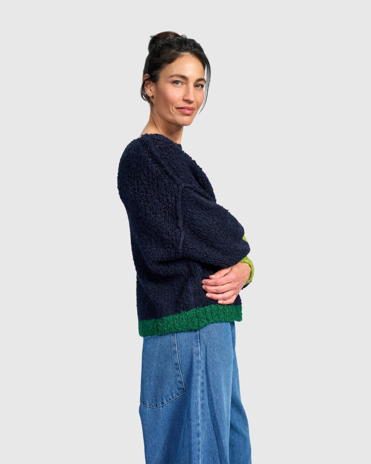 alembika-riff-boucle-pullover-midnight image 4