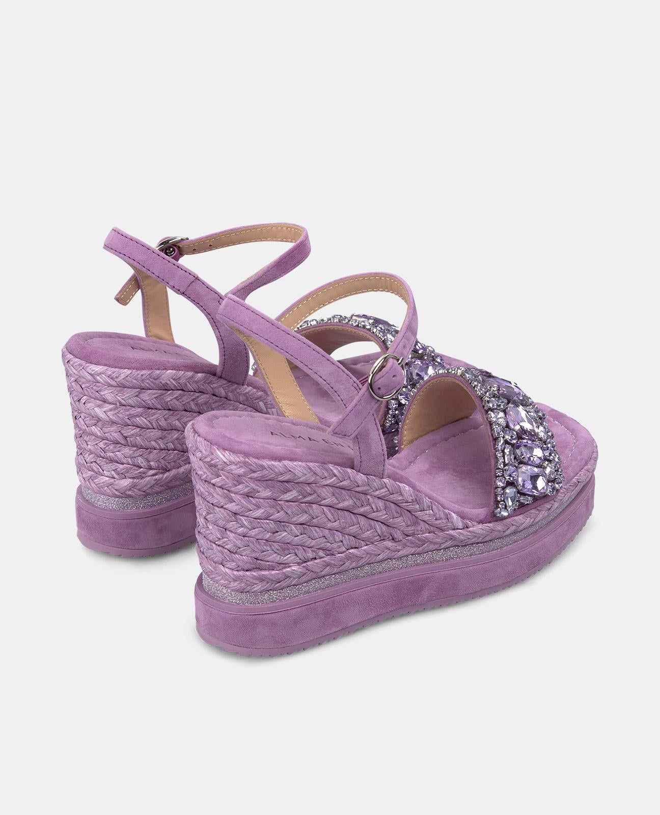 alma-en-pena-keilsandalette-mit-strass-und-plateau-violett image 3